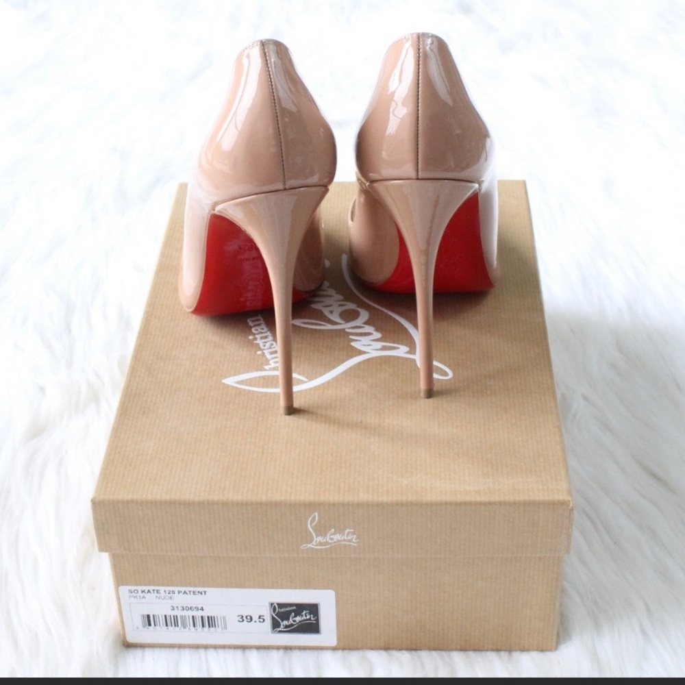 Christian Louboutin So Kate Nude - Picture 4 of 6